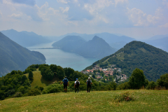 © Daniele Maini - In cammino sulle creste