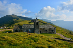 © Daniele Maini - In cammino sulle creste